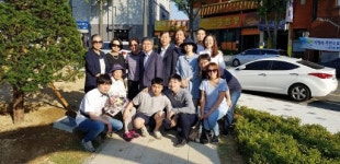 [춘천]청사 이전 맞춰 2년 만에 제자리 `아버지 나무 애틋한 사연 뭉클