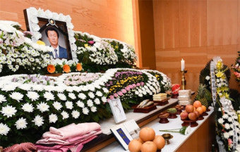 문 대통령, 박종철 열사 부친 별세에 “아픔 참아내며 고생하셨다”