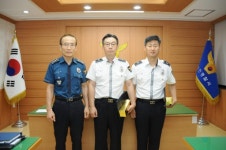 [포토뉴스]화천경찰서 교통사고 예방활동 업무유공자 표창