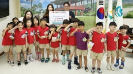 [포토뉴스]인제 빛나라어린이집 성금 전달
