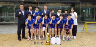 `핸드볼 명가 황지정산고 전승 우승