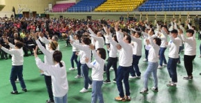 모두 하나돼 마음의 눈으로 바라본 희망 세상