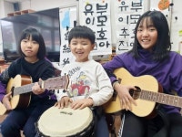 전교생이 삼 남매…오늘은 맏이 졸업하는 날