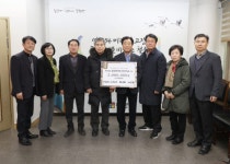 [포토뉴스]철원 사곡2리 부녀회·노인회 장학금 전달