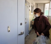 [포토뉴스]명륜종합사회복지관 후원품 전달