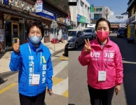 [화천]“지역발전 적임자는 내 남편” 유세 돕는 부인들