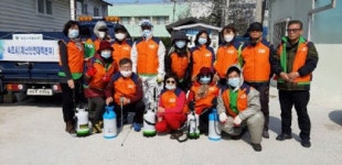 [포토뉴스]문화시민운동 속초시협의회 코로나 방역활동