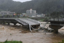 [평창]태풍 때 붕괴된 송정1교·동산교 항구 복구