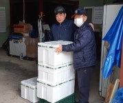 [포토뉴스]임선재씨 인제 신남4리 경로당에 돼지고기 기부