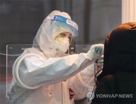 설 연휴 응급진료 가동…선별진료소 정상 운영