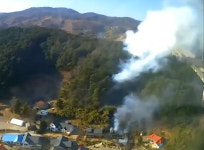 강릉 성산면 주택 화재 산불로 번져…헬기 투입 진화 중