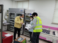 [포토뉴스]인제 도착한 코로나19 백신