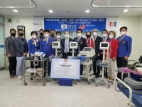 [포토뉴스]강릉영동로타리클럽 의료장비 전달식