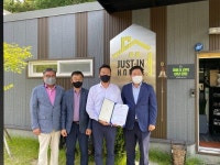 [포토뉴스]져스틴하우스에 이노비즈확인서 전달