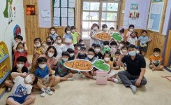 [포토뉴스]문막 킨더바움어린이집 후원금 전달