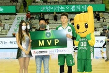 [포토뉴스]박찬희 본보-대양의료기 선정  MVP
