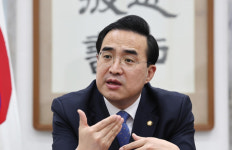 박홍근 총리 인사청문 어물쩍 안 넘어간다…성평등 전담 부처는 있어야