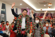 [원주]원주시장 집무실 ‘7층 → 1층 옮긴다