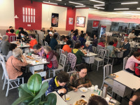 [포토뉴스]홍콩반점 강릉 입암점, 지역 어르신 식사 대접