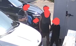 물놀이 후 남의 집 화장실 사용한 고성 카니발 가족 경찰 수사