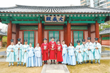 [포토뉴스]원주향교 원강수 시장 고유제례 봉행