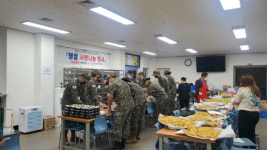 [포토뉴스]정선노인복지센터 추석 명절 맞아 홀몸 어르신 사랑 나눔 행사