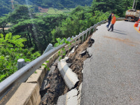 정선 용탄리 지방도 424호선 25m 유실