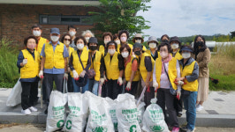 [포토뉴스]강남동 지역사회보장협의체 자연 정화 활동