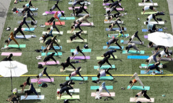 [포토뉴스] 상쾌한 아침,힐링 요가...춘천 리프레시 요가