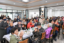 [포토뉴스]정선 여량면 행정복지센터, 사랑·행복 가득 경로잔치 개최