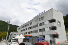 [국민 고향 정선]①응급의료기반 확충 ②마을일꾼학교 운영 ③인재발전소 구축 ④공공주택 건립
