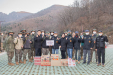 [포토뉴스]고성군재향군인회 6·25 전사자 유해발굴감식단 위문