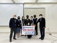 [포토뉴스]원주 명륜2동 주민자치위 장학금 전달