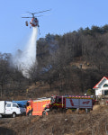 [속보]건조특보 강릉 위촌리 산불…30분 만에 주불진화