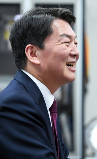 [인터뷰]안철수 