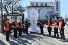 [포토뉴스]속초시 청호동 사랑의 온도탑 제막식