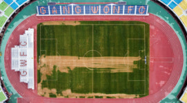 [포토뉴스] 경기는 어찌 치르나…춘천송암스포츠타운 잔디 심각