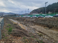 붕괴위험 홍천 태학여내길 장기간 방치