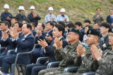 김진태지사 화천시내 진입 교량 추가 건설, 4차선 만든다 약속