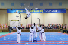 태권도 선수 4,000명 북적…철원 스포츠마케팅 순조