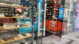 신발·의류 가게 많은 춘천 명동 상점 15%는 문 열고 에어컨 빵빵