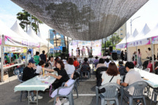 [포토뉴스]동해 제5회 묵호등대 논골담길 축제
