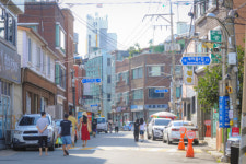 [터치 강원] 속초 대표 명소 새마을 … 곳곳에 숨겨진 특별한 감성