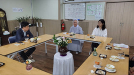 [포토뉴스]백창석 춘천부시장 추석 맞이 복지시설 방문