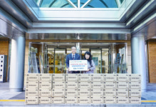 [포토뉴스](주)참솔, 저소득층 가정을 위한 동결건조식품 후원  