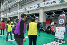[포토뉴스]제2회 강원 장애인 어울림 한궁대회 인제서 개막