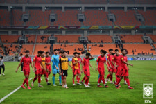 ‘강릉제일고 양민혁 출전’ 한국 U-17 축구대표팀, 월드컵 2연패...조별리그 탈락 위기