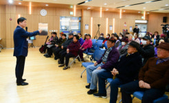 [포토뉴스] 화천실버복지센터 제2회 실버 한마음 장기자랑
