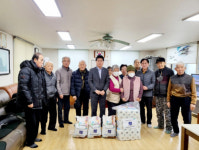 [포토뉴스]춘천남부새마을금고 퇴계·석사동 경로당 물품전달