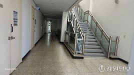 강원 의대 다시 개강 연기 … “22일 개강은 불가피”